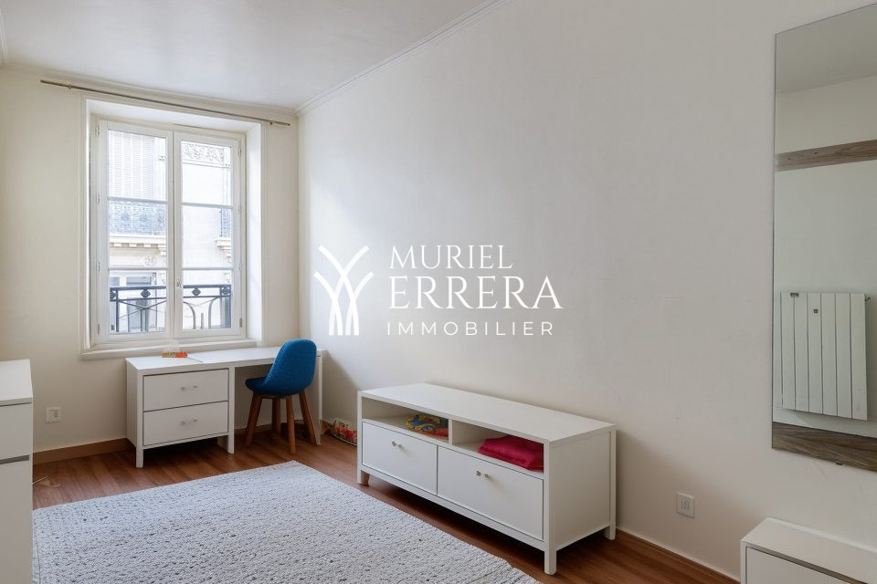 St Honoré, Elysées