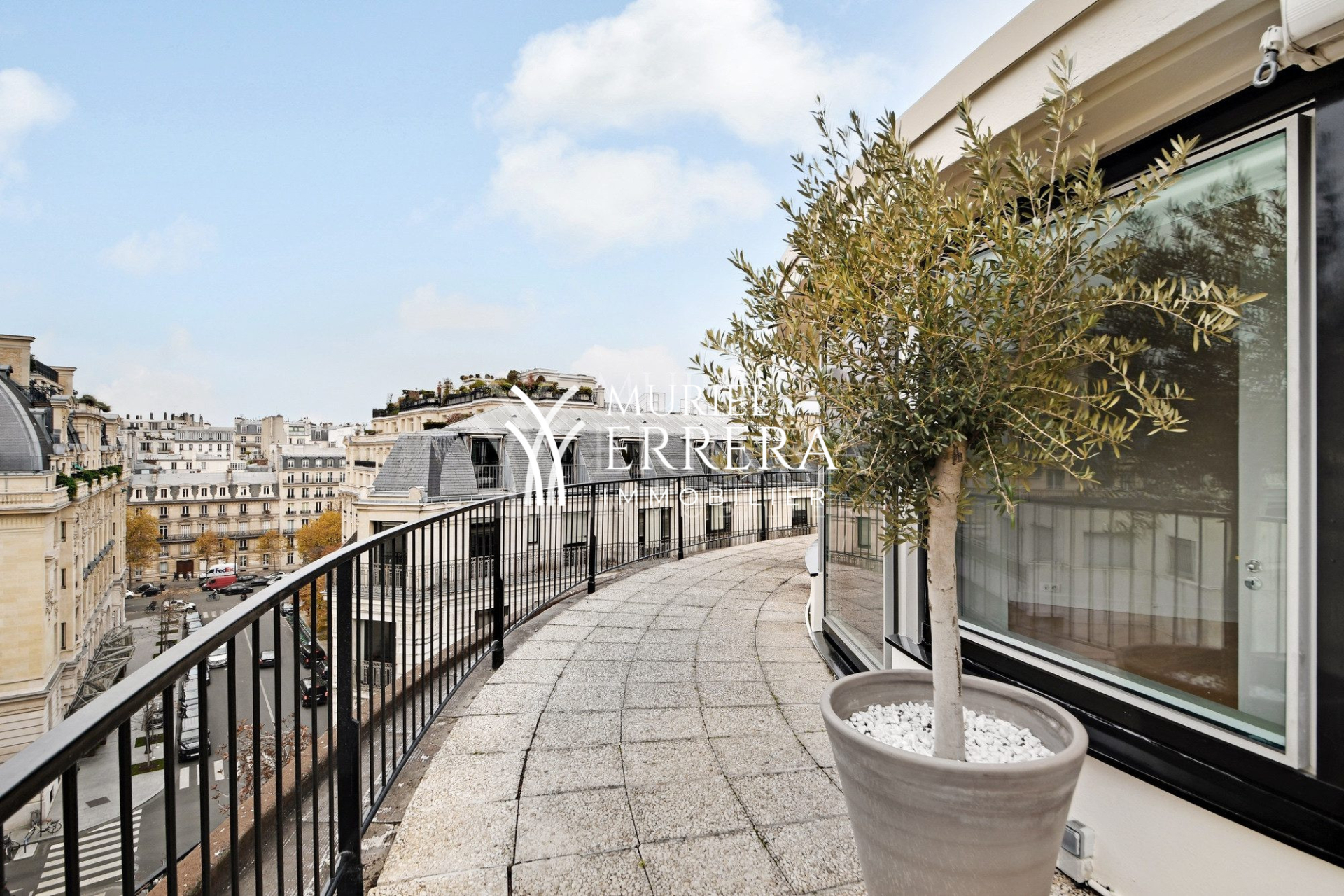 Grande terrasse de plain pied