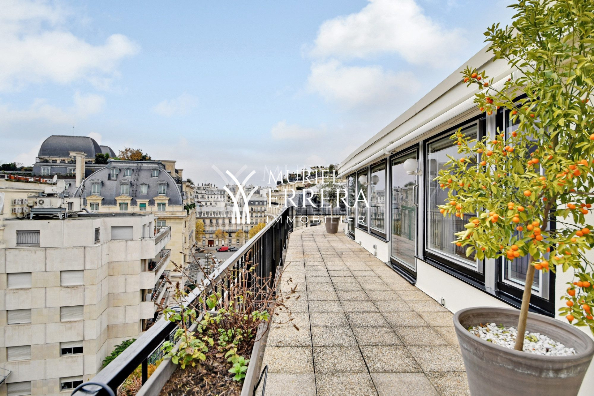 Grande terrasse de plain pied