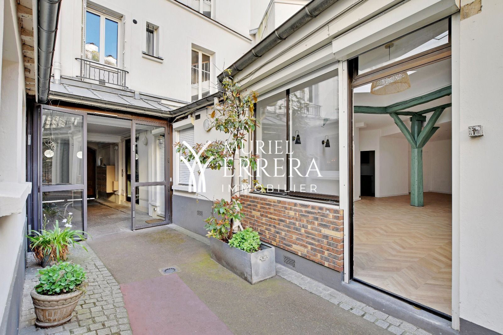 Bureaux avec Commercialité
