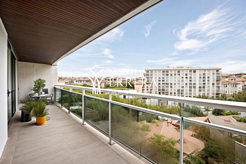 Vue dégagée sur Paris