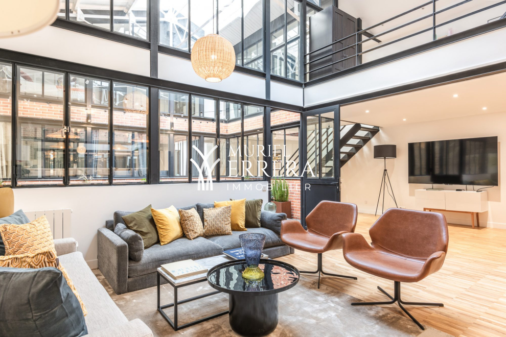 LOFT À MONTMARTRE